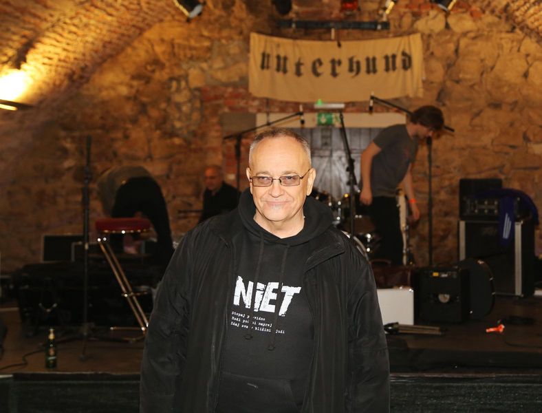 Igor Vidmar: človek iz ozadja, ki je v Slovenijo pripeljal Nirvano in Davida Bowieja