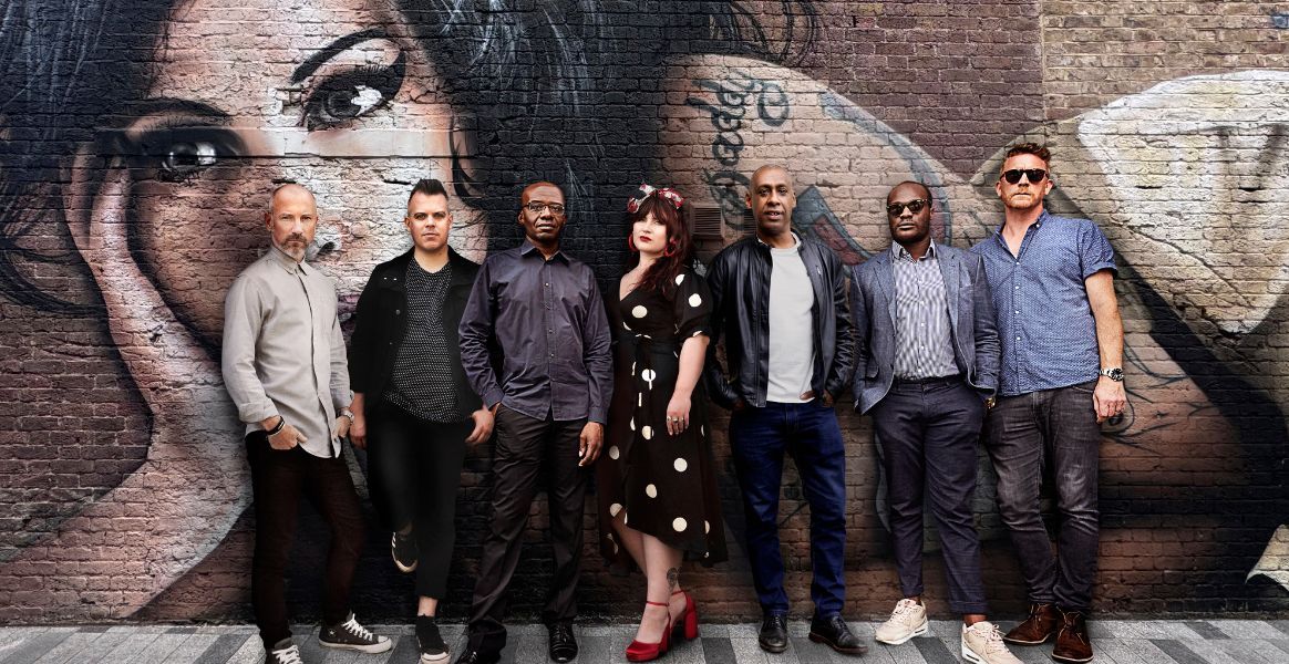 FOTO: The Amy Winehouse Band mgmt 
