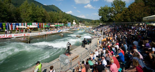 Kajaka&scaron;ki center Tacen