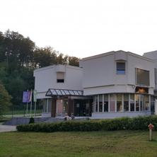 Kulturni center ROGA&Scaron;KA SLATINA