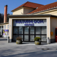 Kulturni dom Menge&scaron; - &Scaron;pas Teater