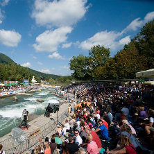 Kajaka&scaron;ki center Tacen